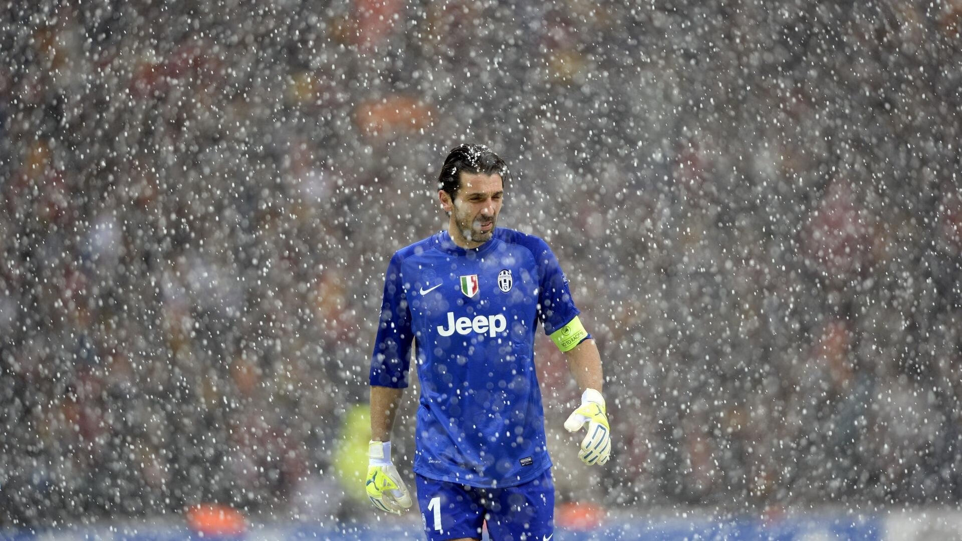 欧洲足球冠军联赛半决赛火热进行，晋级形势扑朔迷离，欧洲足球冠军联赛2020半决赛